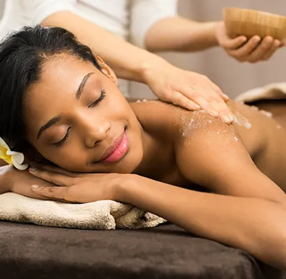 Soins du corps - gommage, hydratation et raffermissement
